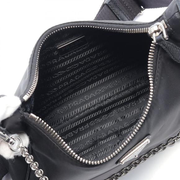 Prada Saffiano Re-Edition 2005 Nylon Bag Black Shoulder - Picture 3 of 5